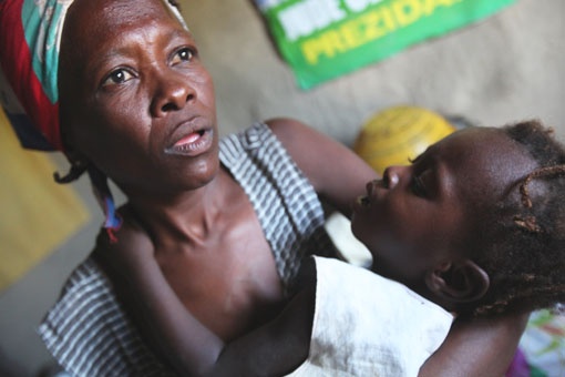 Votre mère d’origine modeste ne sait pas lire. Et si vous lui appreniez&nbsp;?