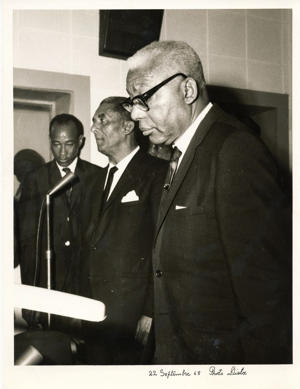 #AnbaDiktati – Les intellectuels du&nbsp;régime