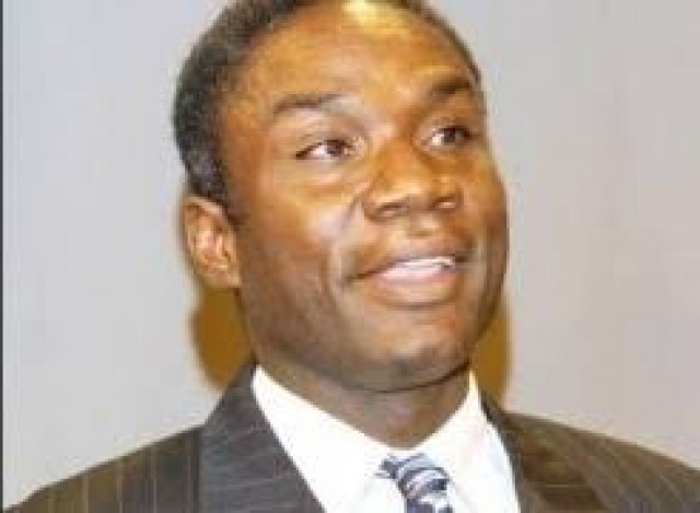 Demandez au Premier ministre Joseph Jouthe de rappeler à l&rsquo;ordre son ministre de la&nbsp;culture