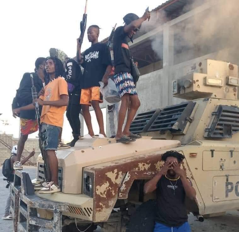 Dimitri Hérard, Jeantel Joseph et Jeff Larose sanctionnés par le&nbsp;Canada